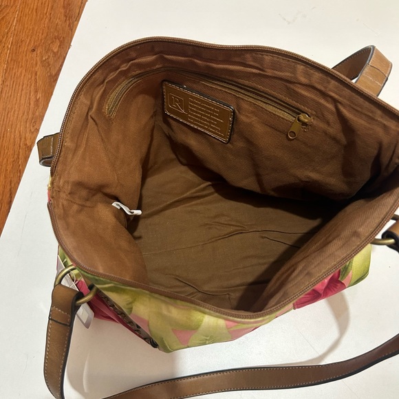 NWT RELIC BY FOSSIL FLORAL SHOULDER BAG WITH LEATHER TRIMS - Picture 7 of 9